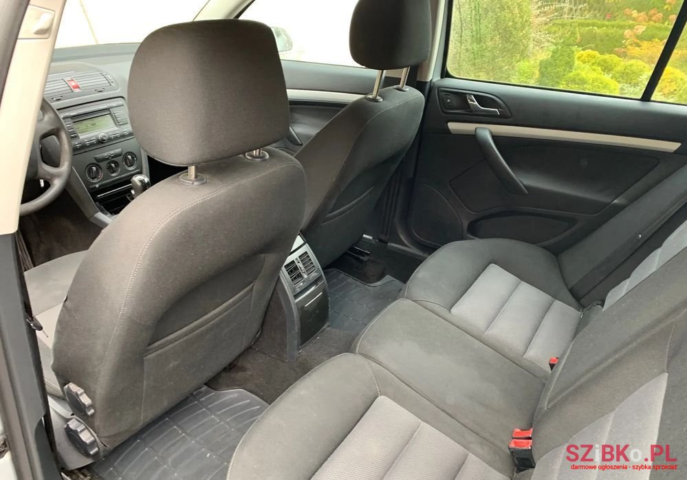 2008' Skoda Octavia 1.9 Tdi Ambiente photo #4