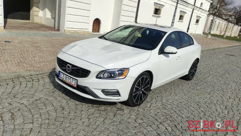 2017' Volvo S60 photo #3