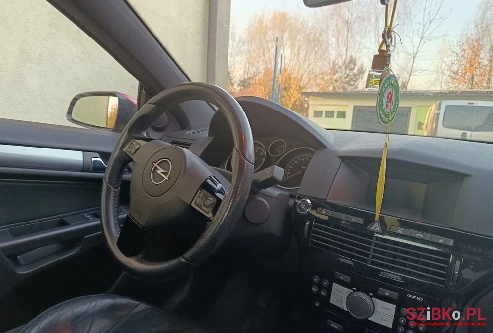 2008' Opel Astra Iii Gtc 1.8 Sport photo #5