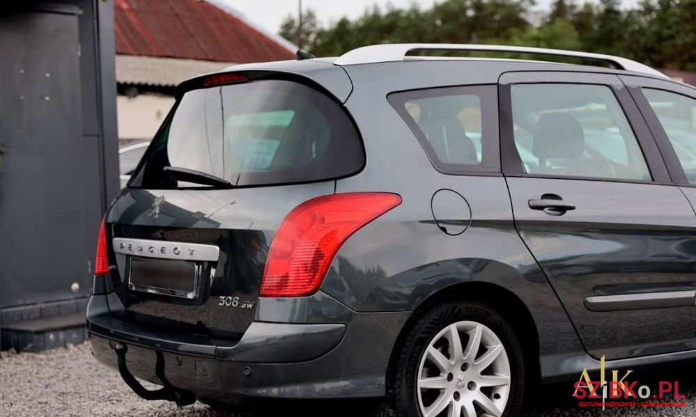 2008' Peugeot 308 photo #5