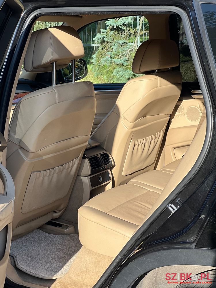 2009' BMW X5 3.5D Xdrive photo #4