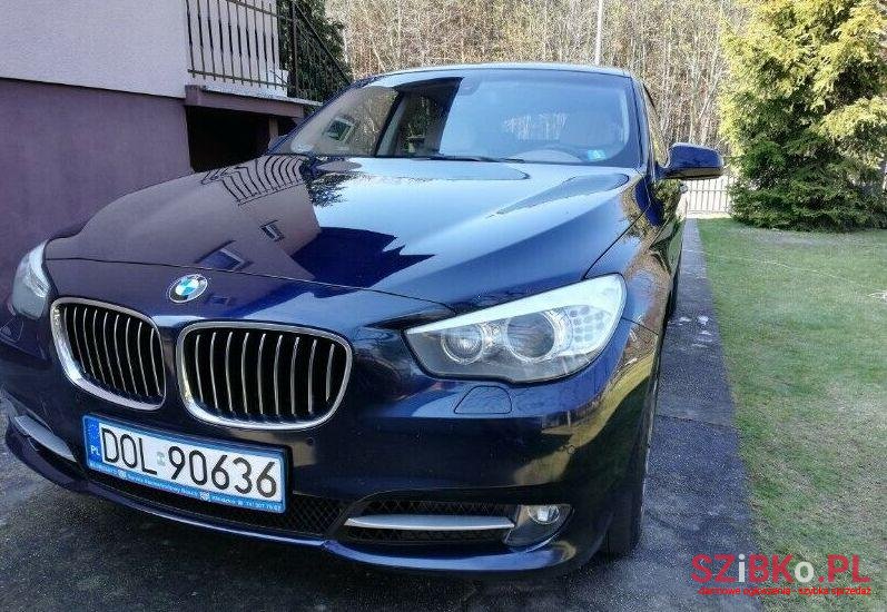 2010' BMW GT5 photo #1