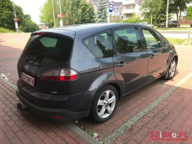 2006' Ford S-Max photo #3