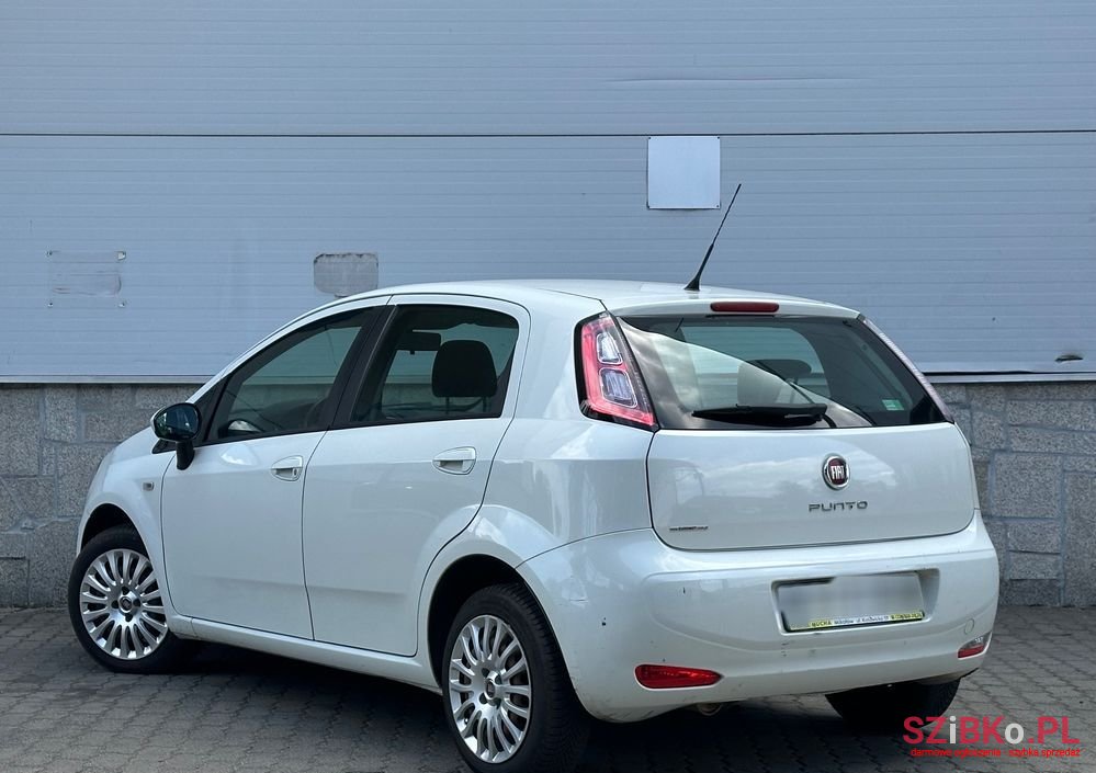 2013' Fiat Punto photo #3