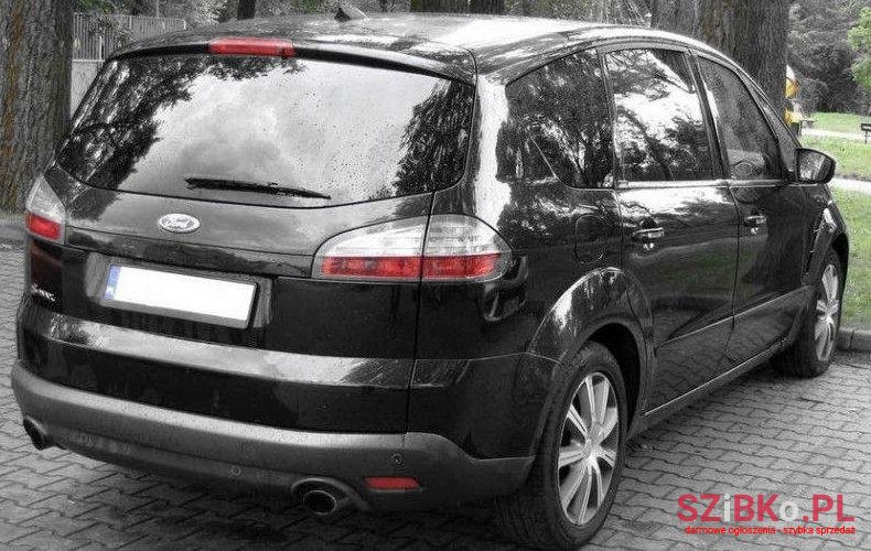 2008' Ford S-Max photo #2