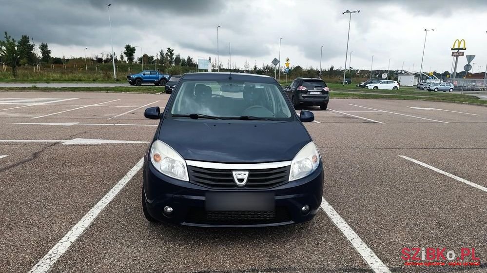 2012' Dacia Sandero 1.5 Dci Laureate photo #1