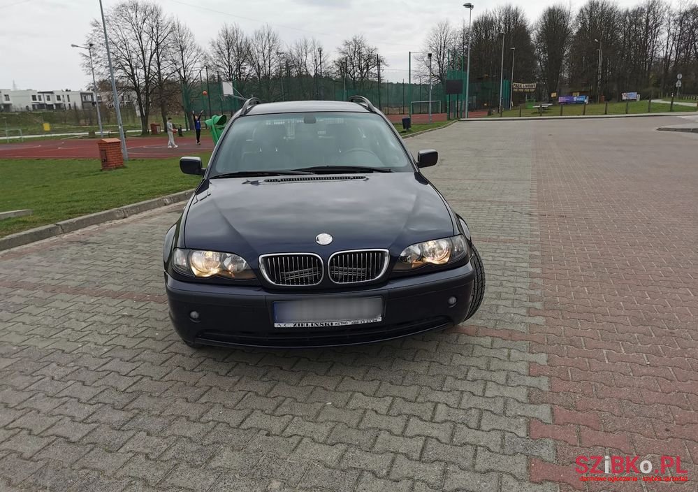 2004' BMW 3 Series 320D photo #2