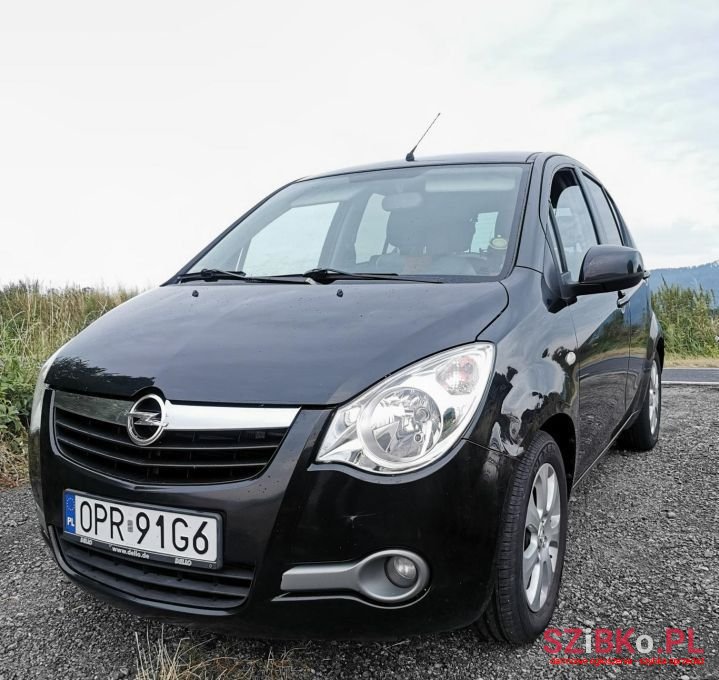 2009' Opel Agila photo #2