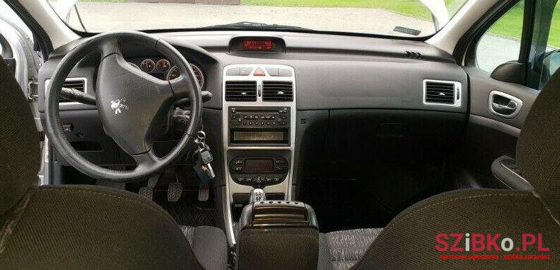 2002' Peugeot 307 photo #1