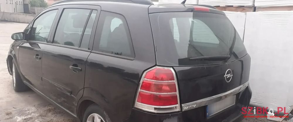 2006' Opel Zafira photo #3