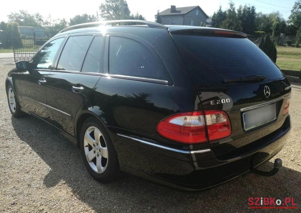 2003' Mercedes-Benz E-Class photo #4
