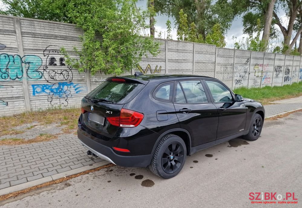 2013' BMW X1 Sdrive18D Xline photo #6