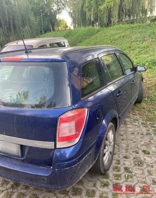 2005' Opel Astra photo #5