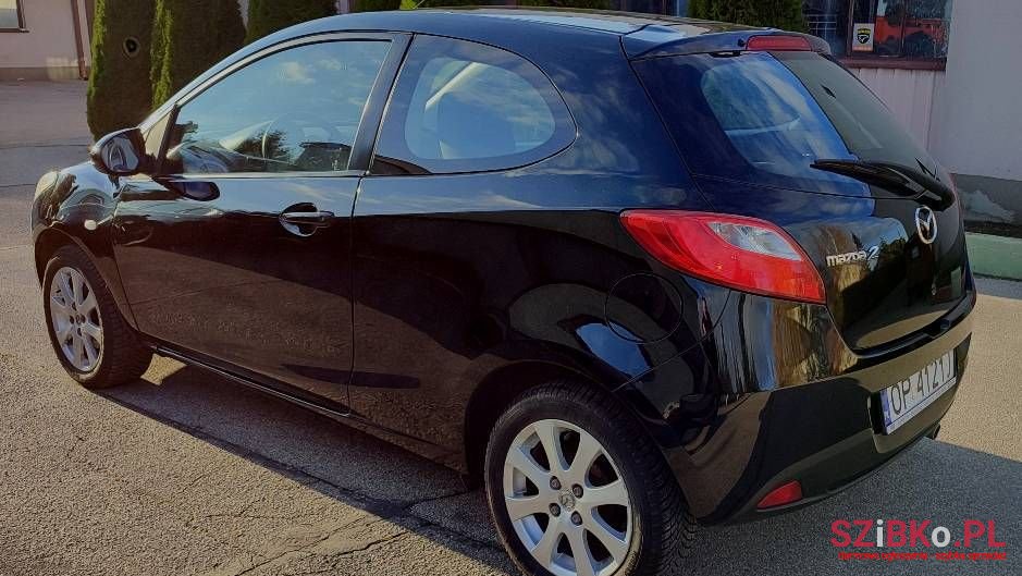 2009' Mazda 2 Sport photo #5
