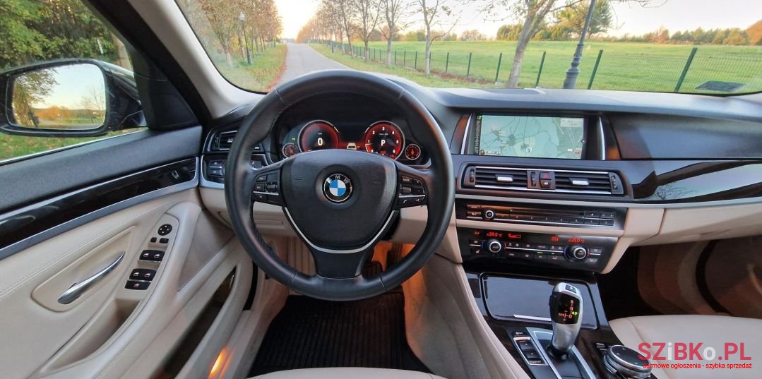 2013' BMW Seria 5 photo #5