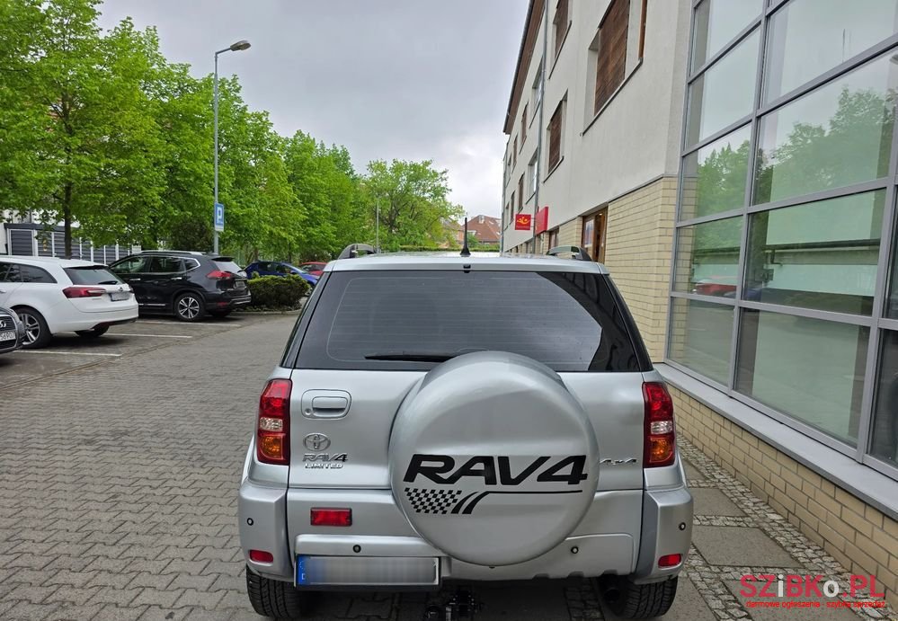 2004' Toyota RAV4 4X4 Executive photo #6