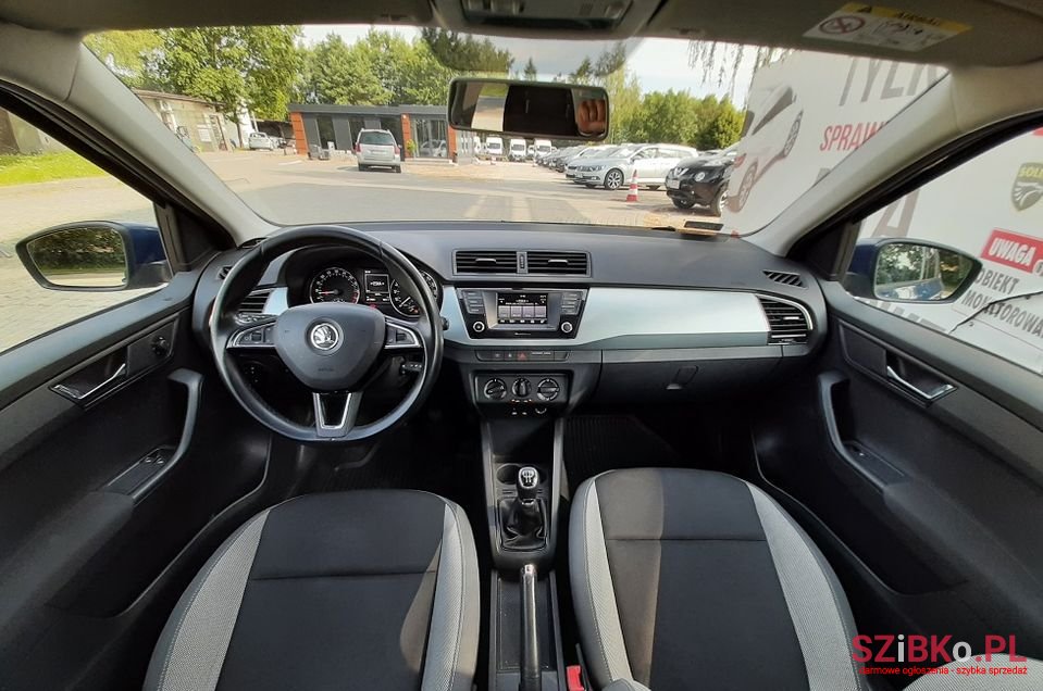 2015' Skoda Fabia photo #6