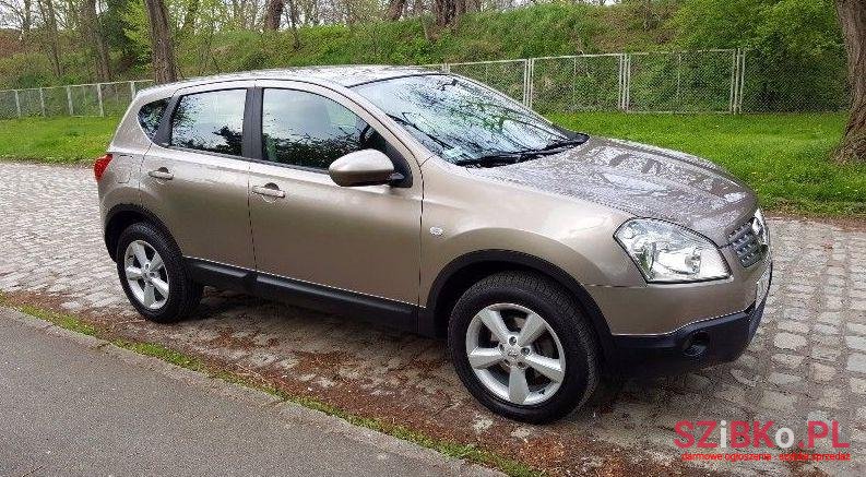 2010' Nissan Qashqai photo #2