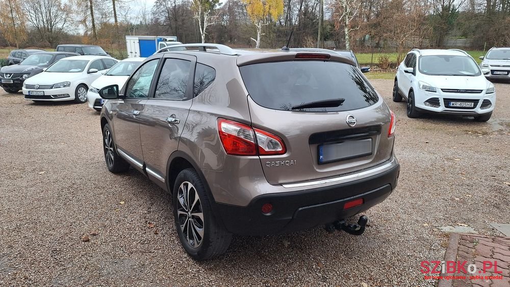 2011' Nissan Qashqai 2.0 Tekna photo #3