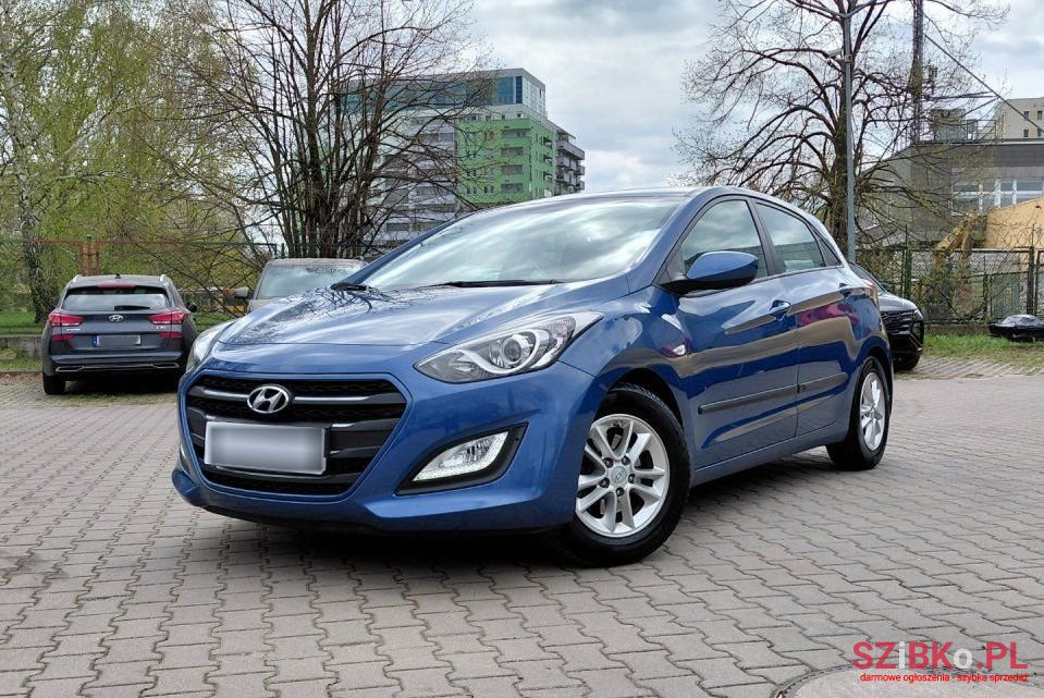 2016' Hyundai i30 photo #1