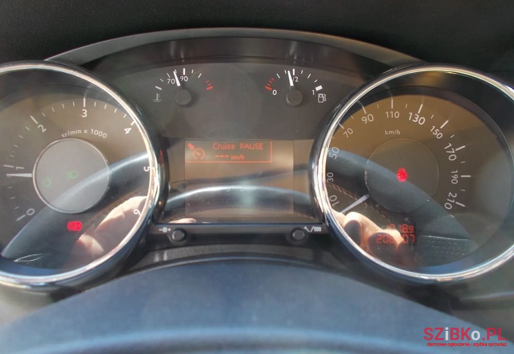 2011' Peugeot 3008 photo #6