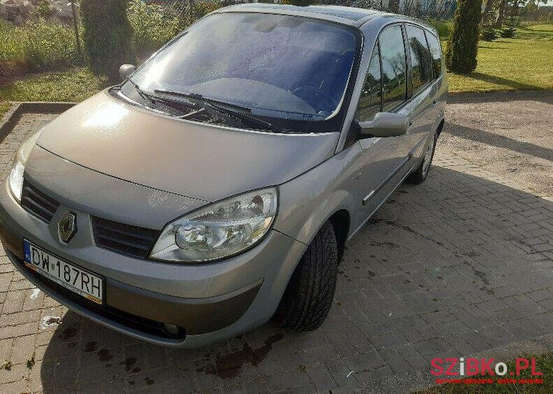 2004' Renault Scenic photo #1