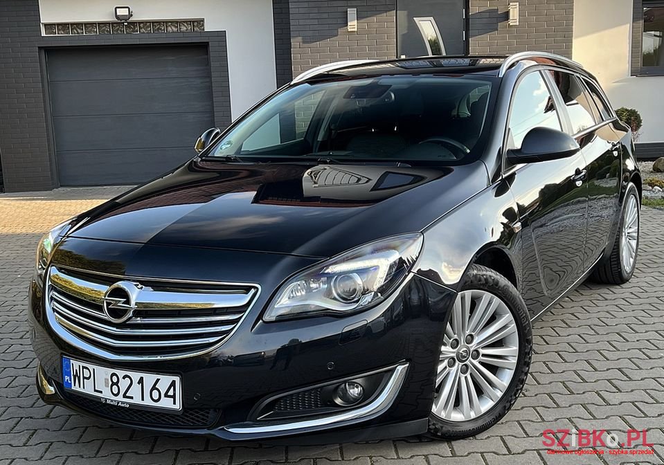 2013' Opel Insignia photo #1