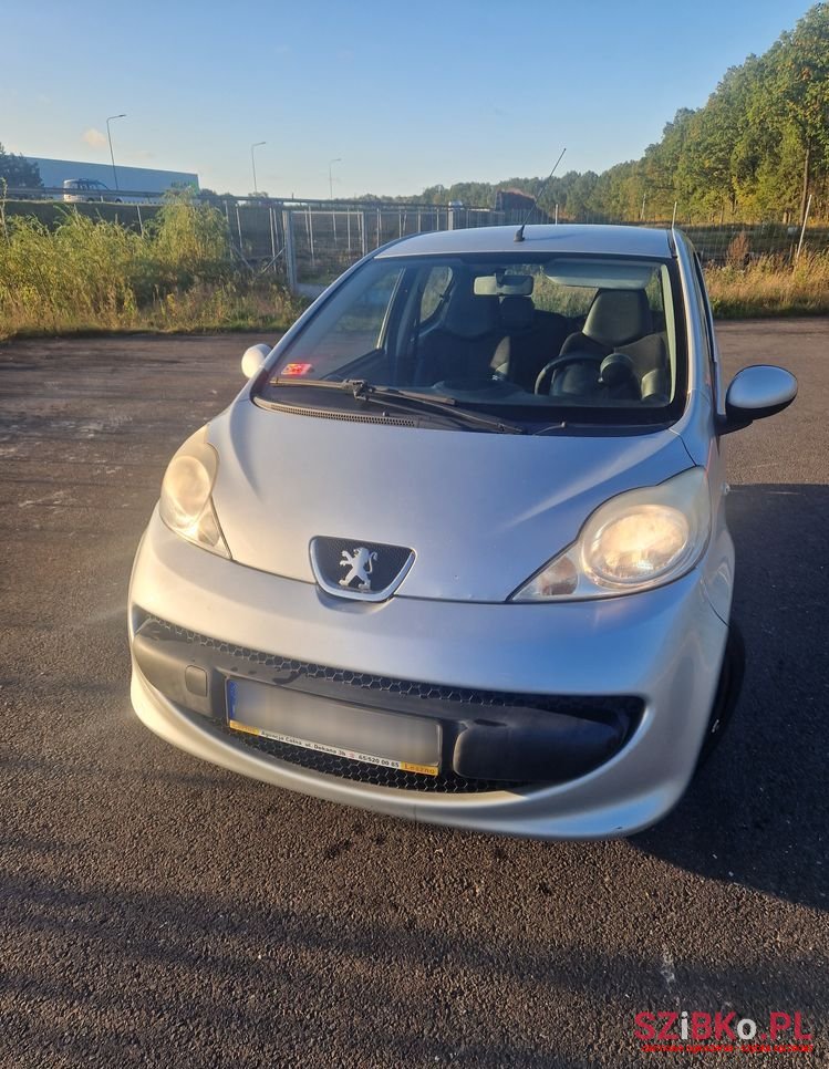 2007' Peugeot 107 photo #2