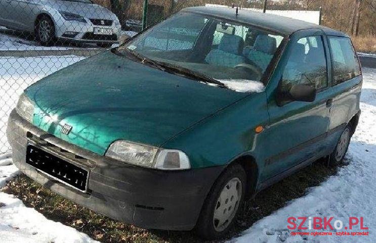 1998' Fiat Punto photo #1
