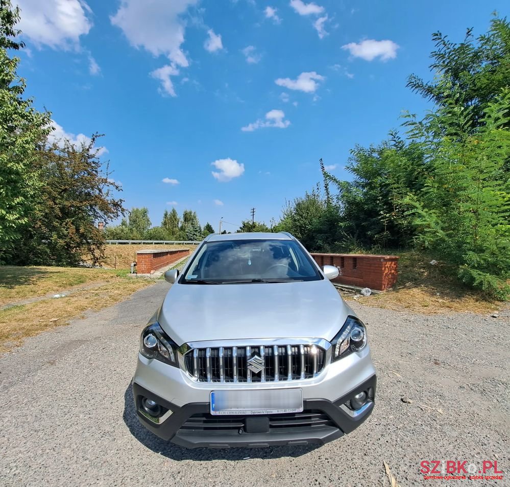 2018' Suzuki SX4 S-Cross photo #1