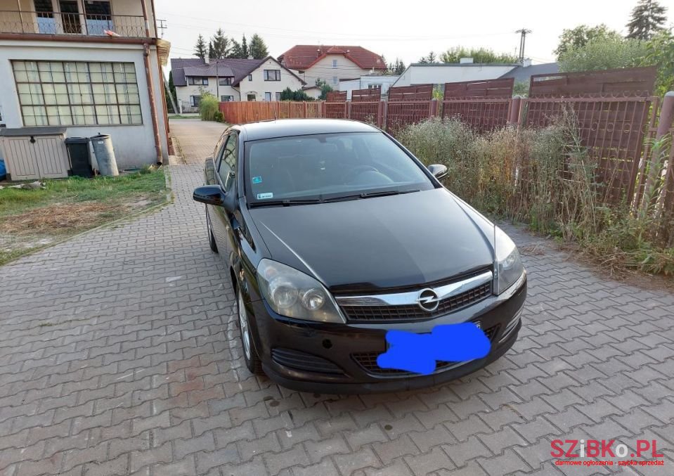 2009' Opel Astra photo #1