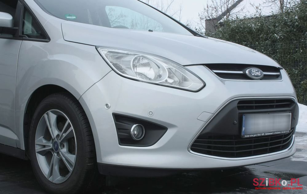 2014' Ford Grand C-MAX photo #4