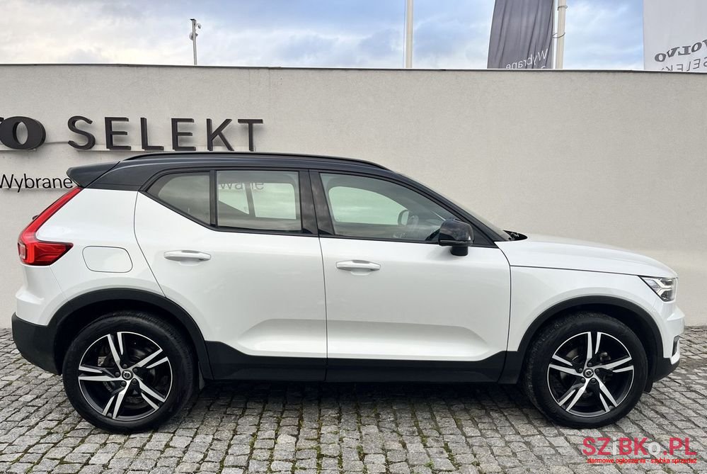 2020' Volvo Xc 40 photo #4