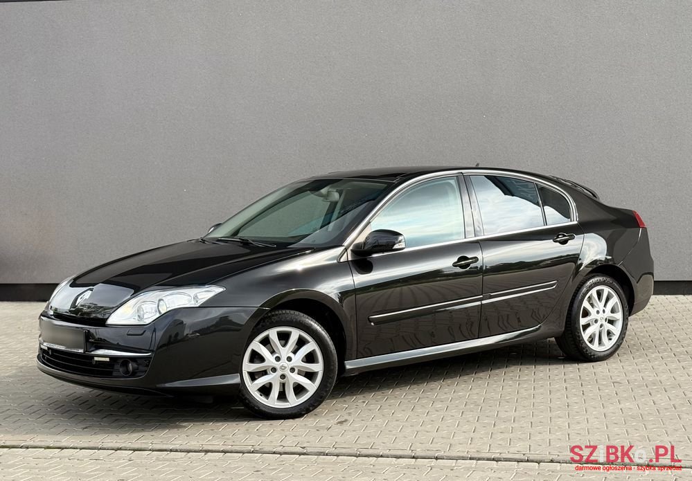 2008' Renault Laguna 2.0T Initiale photo #6