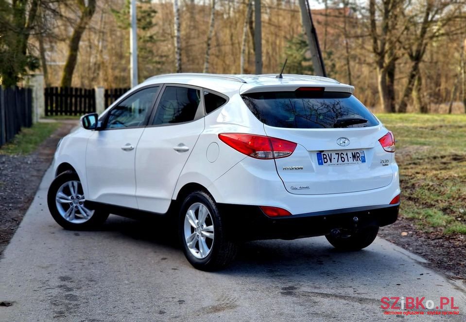 2011' Hyundai ix35 photo #3