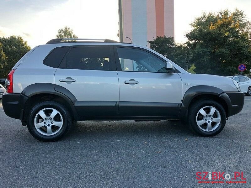 2007' Hyundai Tucson photo #5