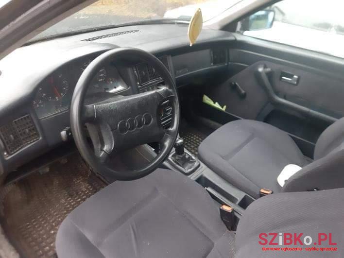 1994' Audi 80 photo #2