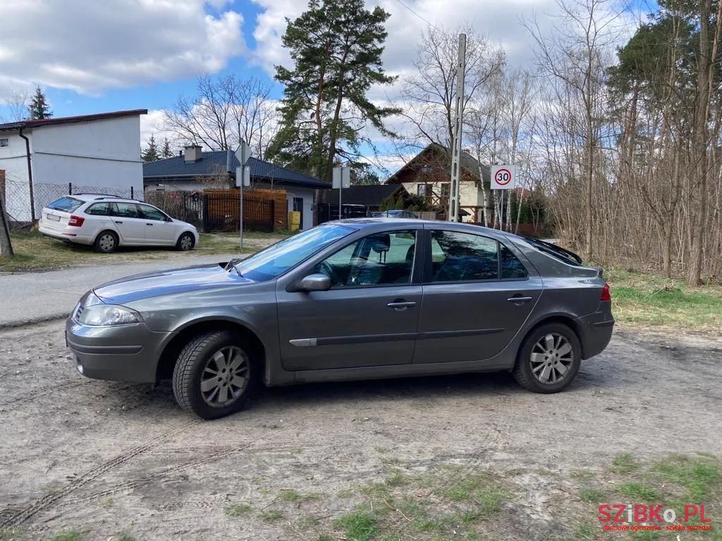 2007' Renault Laguna photo #2