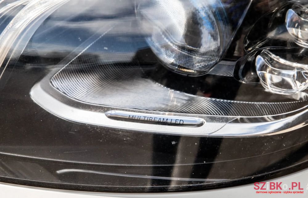 2020' Mercedes-Benz S-Class photo #3