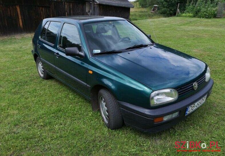 1996' Volkswagen Golf photo #1