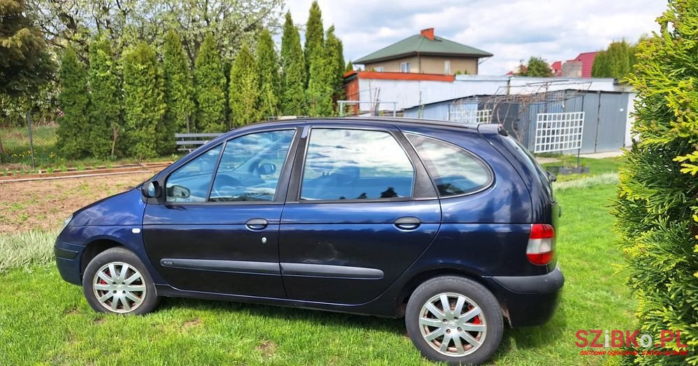 2001' Renault Scenic photo #1