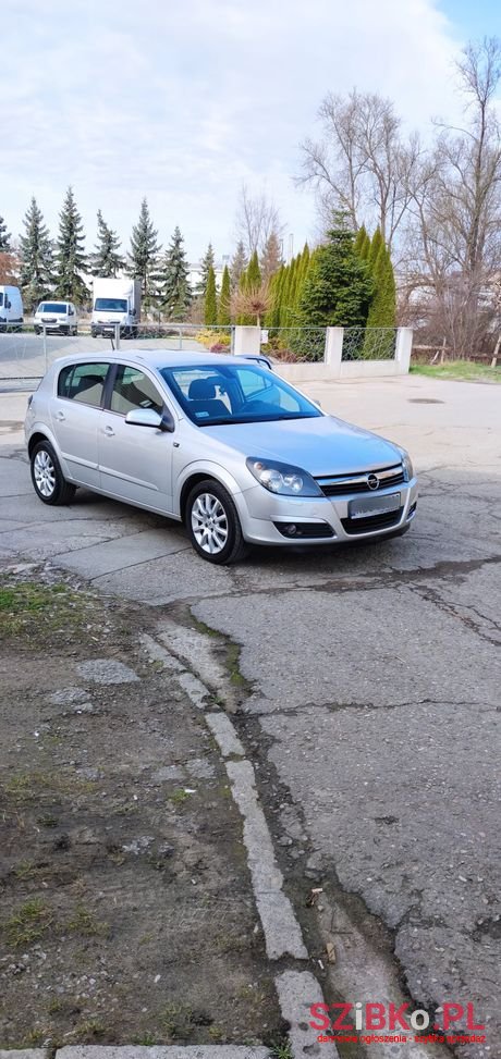 2004' Opel Astra photo #6