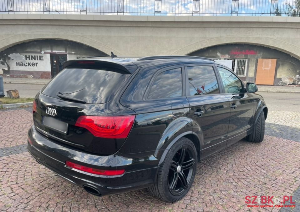 2012' Audi Q7 photo #3