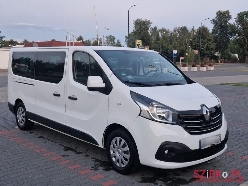 2016' Renault Trafic photo #1