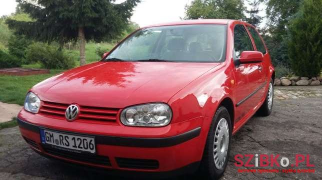 1999' Volkswagen Golf photo #1