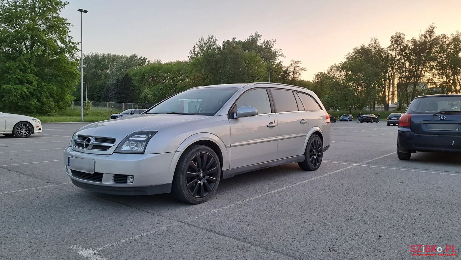 2004' Opel Vectra photo #1