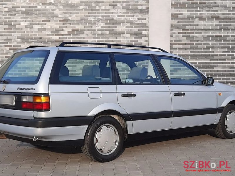 1992' Volkswagen Passat photo #5