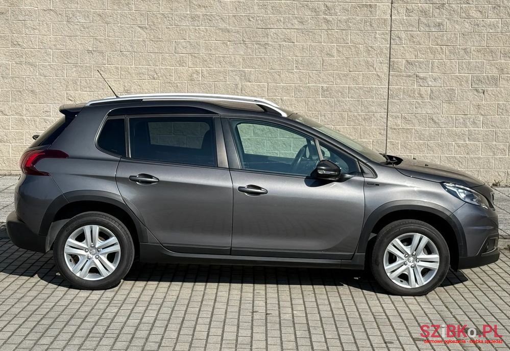 2019' Peugeot 2008 photo #4