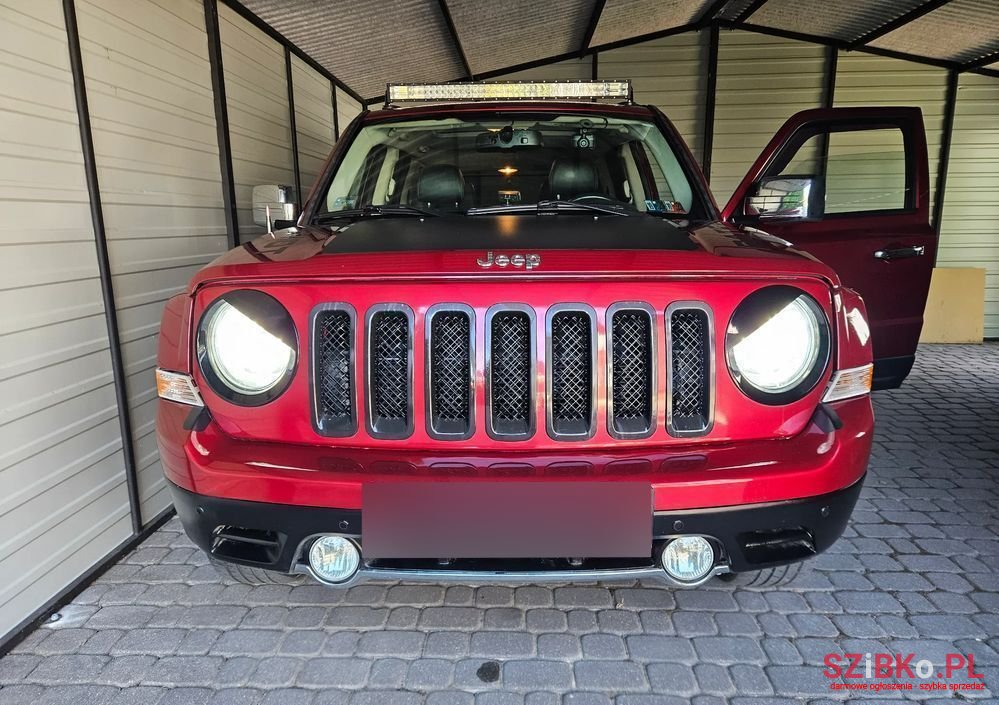 2016' Jeep Patriot photo #1