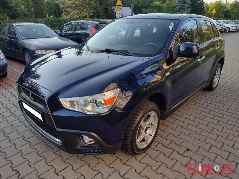 2010' Mitsubishi ASX photo #1